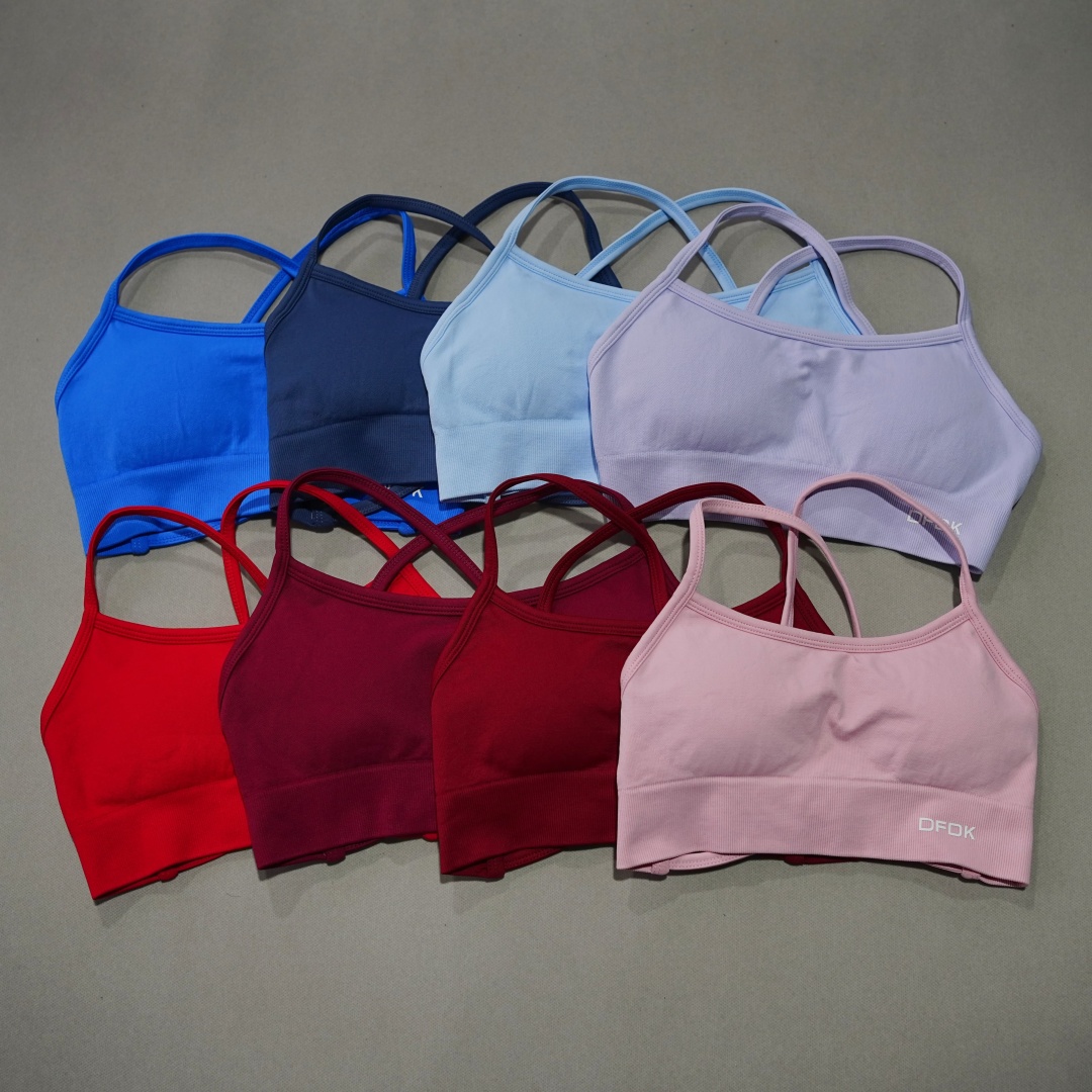 Underwire Bra Padded - เสื้อชั้นในโยคะแบบไร้โครง DFDK รุ่น Ribbed Seamless Cross