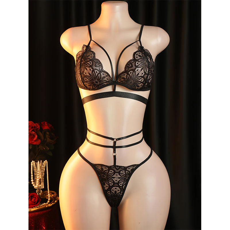 ชุดชั้นในปักลายบางเฉียบไร้โครง - Lace Bralette Set บทวิจารณ์และราคา