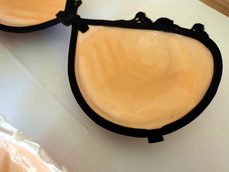 บราซิลิโคนไร้สายแบบแปะ ปักลายล - Backless Bra Sticky บทวิจารณ์และราคา