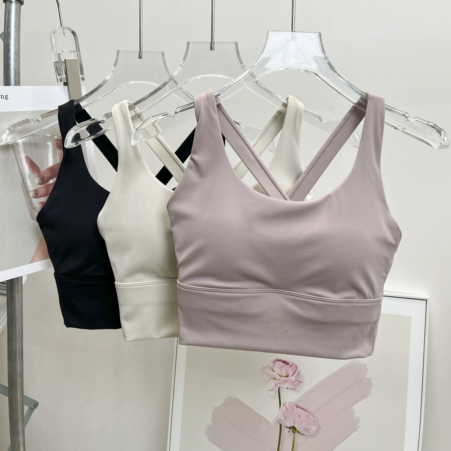 เสื้อชั้นในสำหรับวิ่งและโยคะแบ - Plunge Bra Push Up บทวิจารณ์และราคา